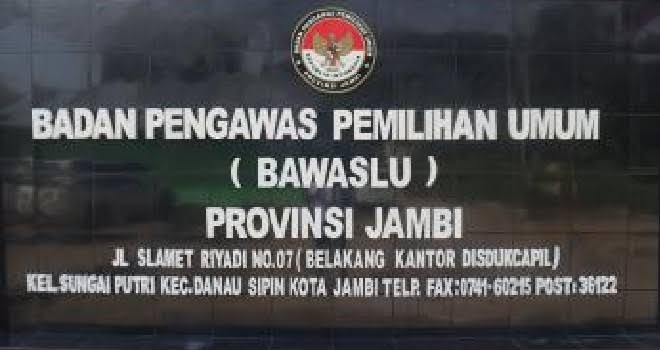 Kantor Bawaslu Provinsi Jambi.